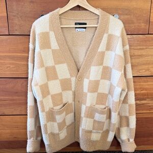 Original Use Men's Tan and Cream Checkered Knit Cardigan Size M